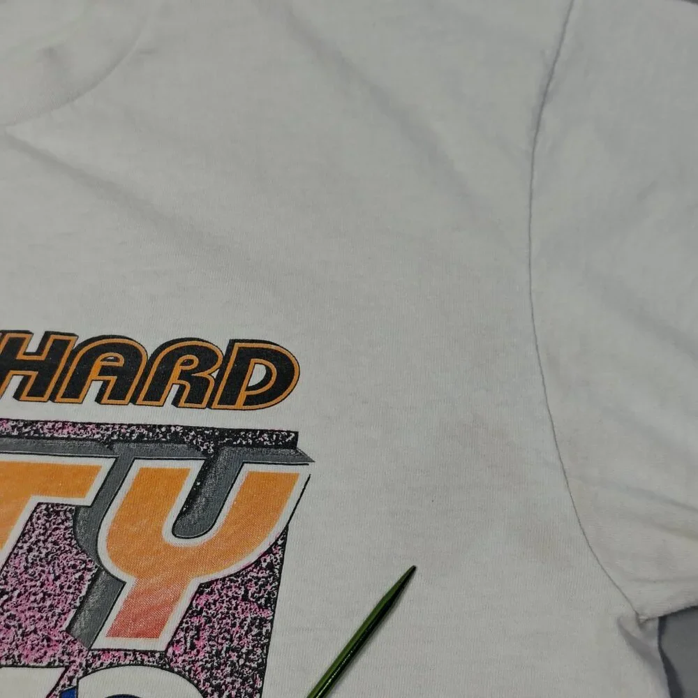 VINTAGE Richard Petty NASCAR T-Shirt White Logo 7 Big Graphic Retro - Picture 8 of 13